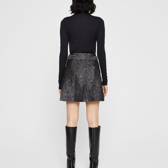 Brocade Mini Skirt* - New With Tags - NEVER WORN - Black - Picture 2 of 4